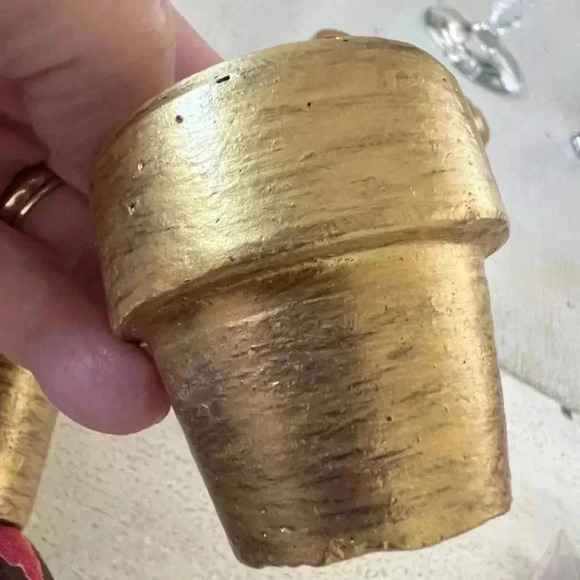 Gold Flower Pot Napkin Rings Holders Set of 4 - Picture 4 of 7